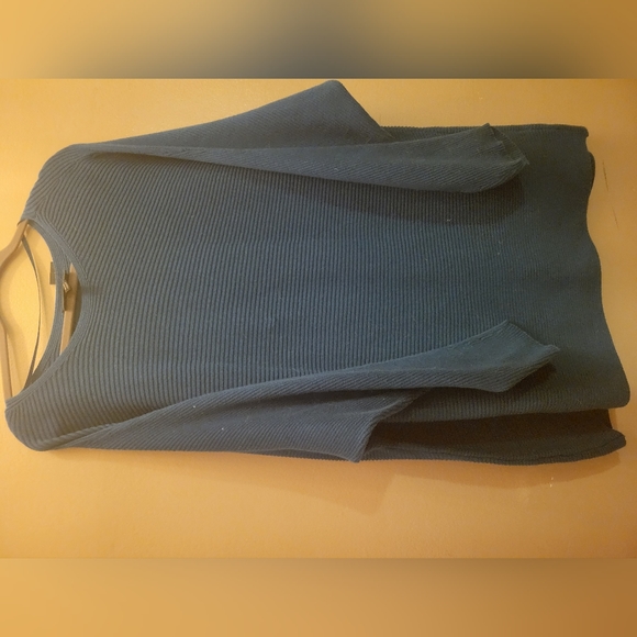 Dark teal sweater, new with tags. Lane Bryant size 18/20 - Picture 1 of 3